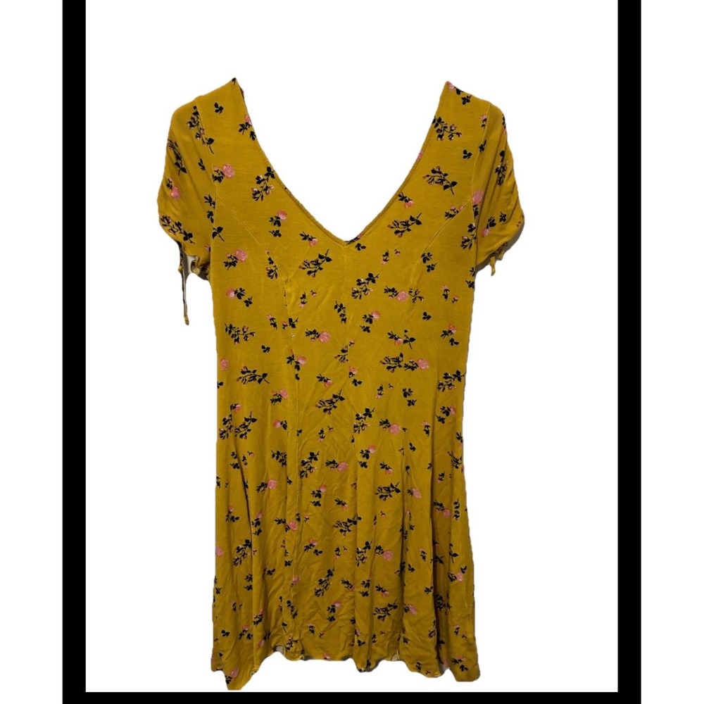 Love Life Mustard Yellow Floral Mini Dress Ruched Tie Sleeve V-Neck Medium